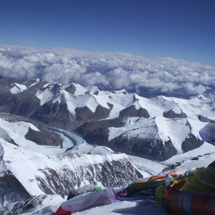 Everest summit view towards Tibet 